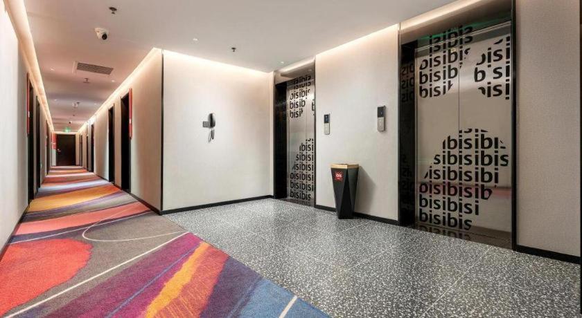 Готель Ibis Dongguan Dongcheng Екстер'єр фото