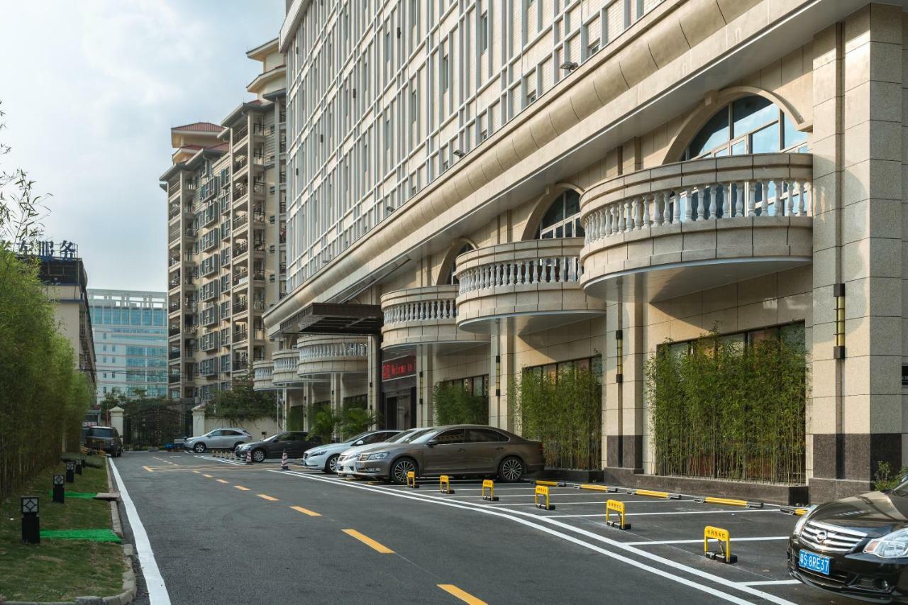 Готель Ibis Dongguan Dongcheng Екстер'єр фото